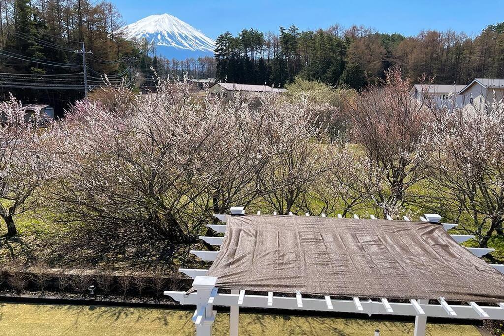 Mt. Fuji Kokoワンちゃんokの新築貸別荘 Fujikawaguchiko Ngoại thất bức ảnh